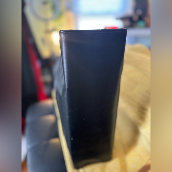 Fendi Leather-Trimmed Mesh Logo Tote - vintage black - Picture 7 of 11